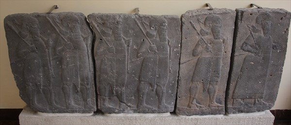 159-Ассирийские воины
